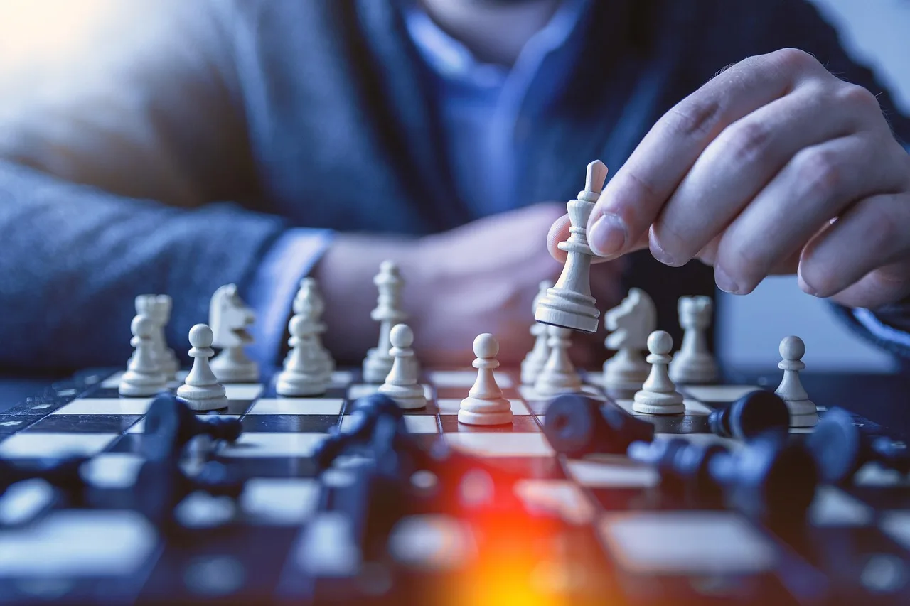 chess, game, strategy, board game, chess match, planning, sports, competition, chess, chess, chess, chess, chess, strategy. A closer look at competitive intelligence